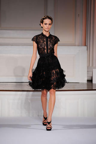 Illustration for article titled It Was Impossible Not To Smile At Oscar De La Renta (Well, Almost)
